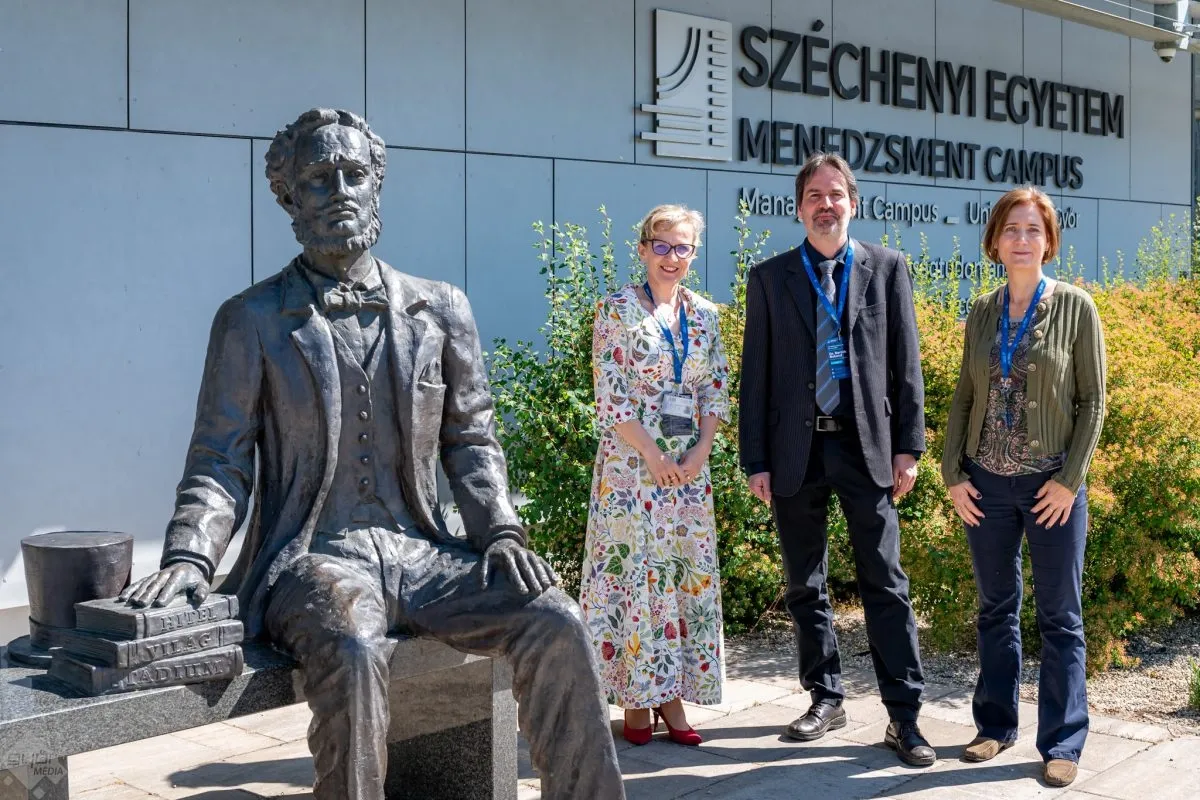 A Felsőoktatás-fejlesztők Fórumán mutatta be oktatásmódszertani fejlesztéseit az SZE